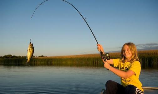 钓鱼技巧 使用玉米粒 浮漂如何调制